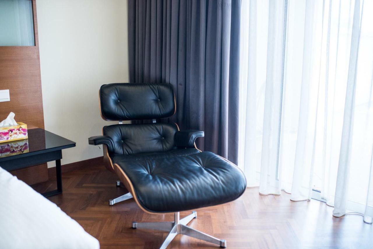 The Suites At Waterside Straits Quay By Plush Bagan Jermal Chambre photo